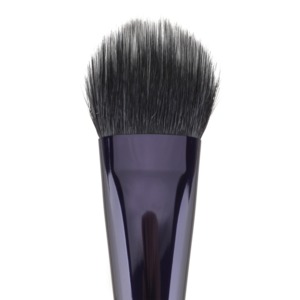 Motives Foundation Bristles