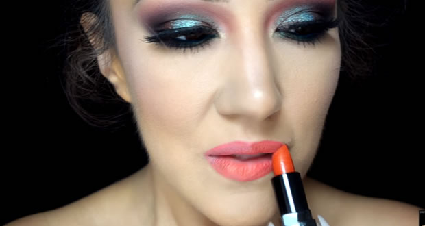 Colorful Dramatic Motives Look 2