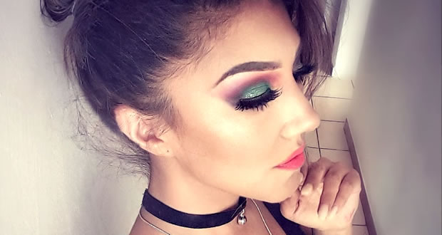 Colorful Dramatic Motives Look
