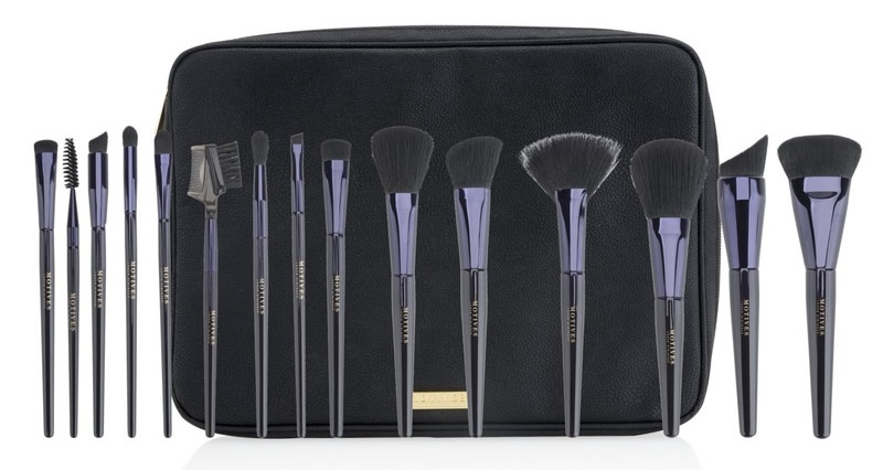 Motives 15 Piece Brush Set